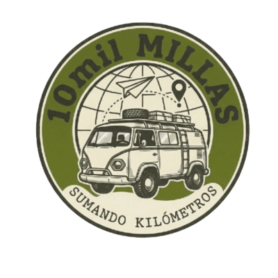 logo diez mil millas removebg preview